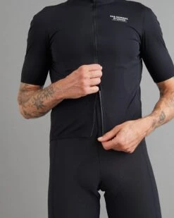 Men's Mechanism Pro Rain Jersey - Black -Assos Boutique 230913 PNS MECHANISM AW23 WEB 0379 pdp page 2a5e3b08 bd39 45da a0eb a6addb12c7da