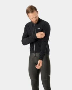 Men's Essential Shield Jacket - Black -Assos Boutique Mens Essential Shield Jacket Black 10046 pdp page 91cb7746 5bef 4148 a2b7 f45c78346261