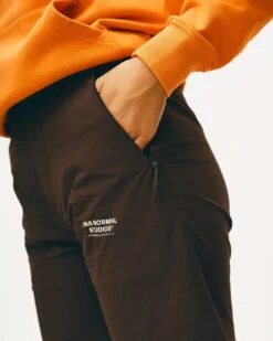 Off-Race Pants - Light Brown 6 Off-Race Pants - Light Brown -Assos Boutique OffRacePantsLightBrownSide 9d84ff2a 0529 4f06 8494 8b7f8b3892a4